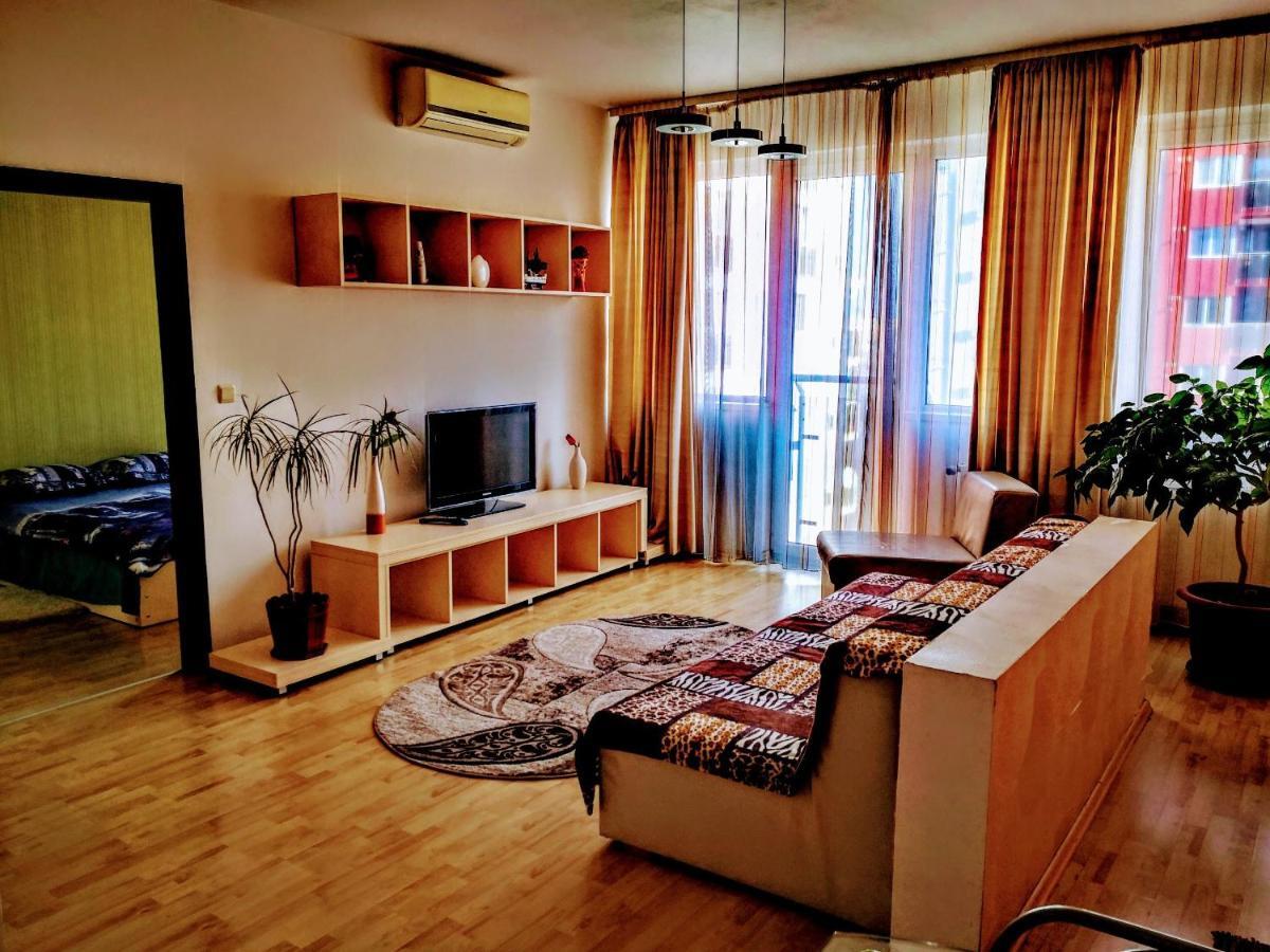 Relaxing & Welcome Apartment, Ared, Uta Αράντ Εξωτερικό φωτογραφία